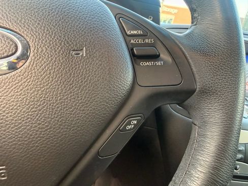 Used 2013 INFINITI G37 Journey w/ Premium Pkg RWD image 18