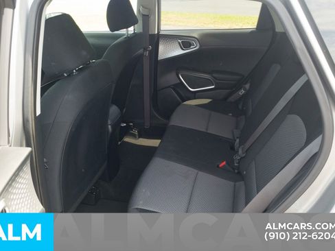 Used 2024 Kia Soul LX w/ Option Group 015 FWD image 18