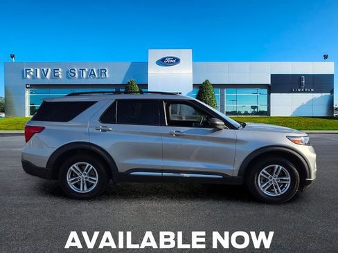 Used 2020 Ford Explorer XLT RWD image 9