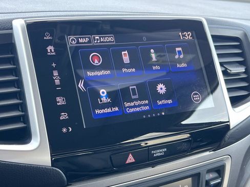 Certified 2019 Honda Ridgeline RTL-T image 12