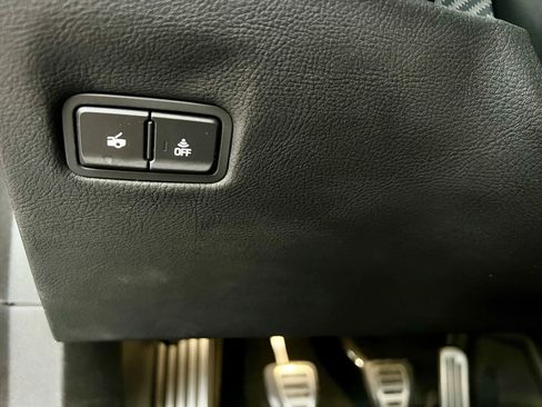 Used 2014 Chevrolet Corvette Stingray Coupe w/ 3LT Preferred Equipment Group image 41