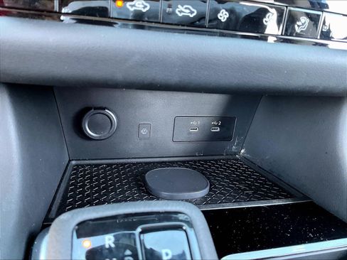 Used 2026 Nissan Pathfinder SL AWD/4WD image 16
