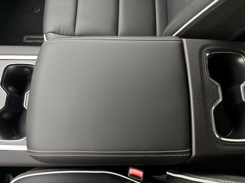 New 2026 GMC Sierra EV Elevation image 31