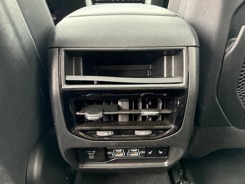 Used 2024 Jeep Grand Cherokee Limited 4xe AWD/4WD image 28