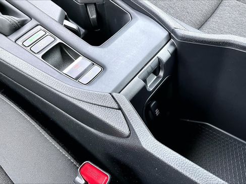 Used 2023 Honda Accord EX image 32