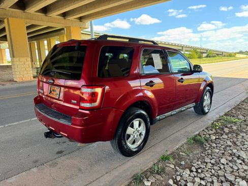 Used 2012 Ford Escape XLT FWD image 3