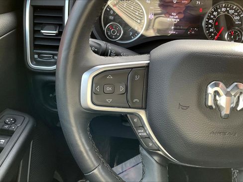 Used 2025 RAM 1500 Big Horn AWD/4WD image 12