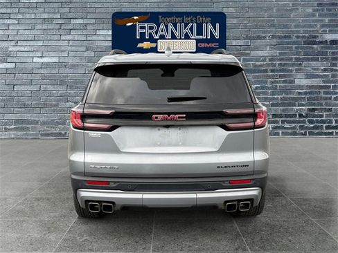 Used 2024 GMC Acadia Elevation image 4