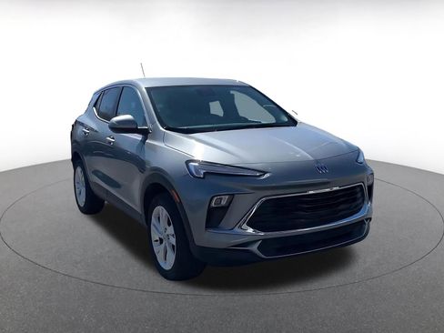 Used 2025 Buick Encore GX Preferred image 3