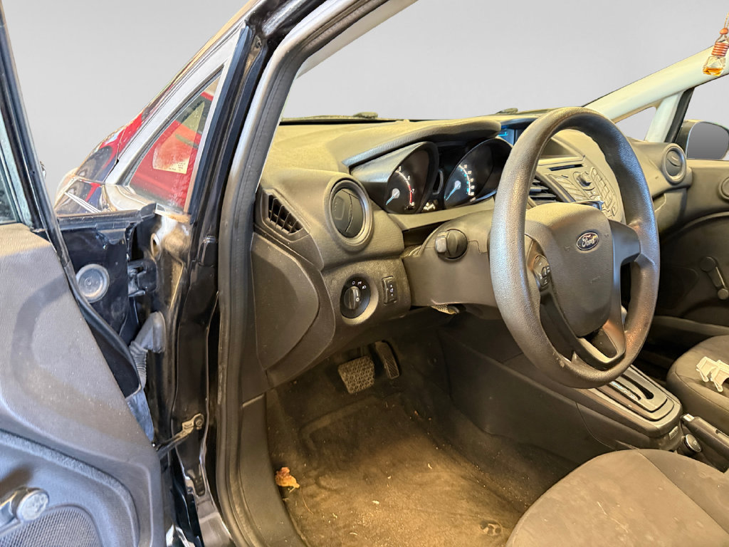Used 2014 Ford Fiesta S FWD image 16