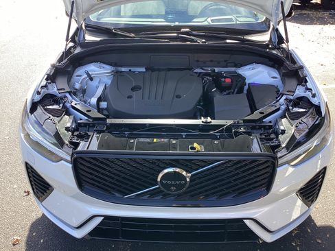 Used 2026 Volvo XC60 B5 Ultra w/ Protection Package Premier AWD/4WD image 36