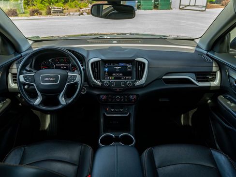 Used 2019 GMC Terrain SLT FWD image 23