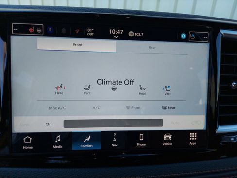 New 2026 Chrysler Pacifica Pinnacle image 26