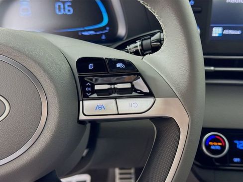 New 2026 Hyundai Elantra Sport FWD image 18