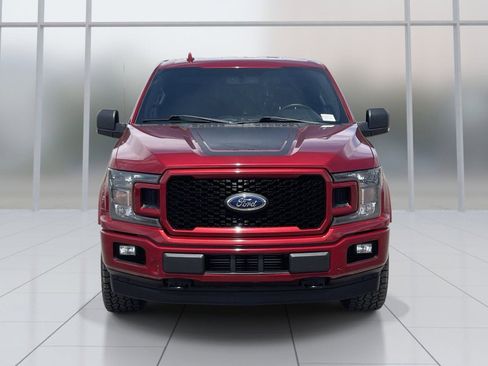 Used 2018 Ford F150 XLT w/ Equipment Group 302A Luxury AWD/4WD image 9