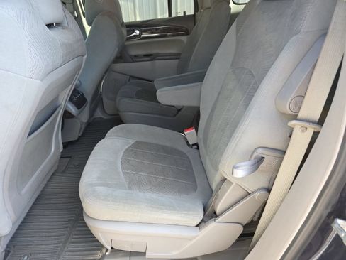 Used 2017 Buick Enclave Convenience FWD image 18