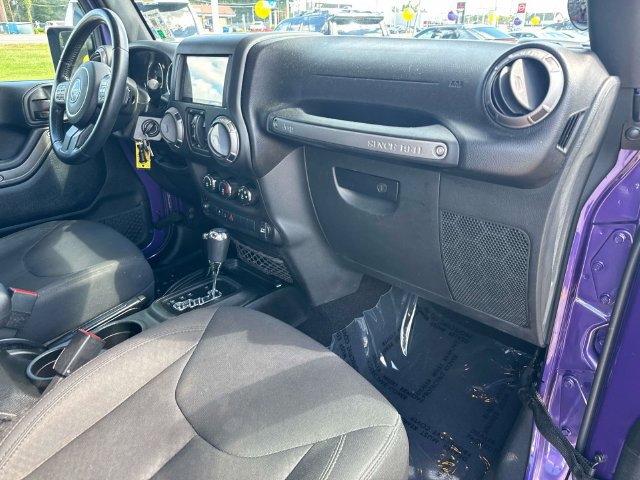 Used 2018 Jeep Wrangler Unlimited Sport S AWD/4WD image 18