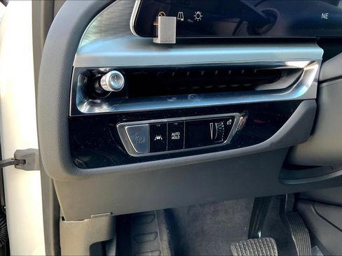 New 2025 Cadillac Lyriq Sport AWD/4WD image 20