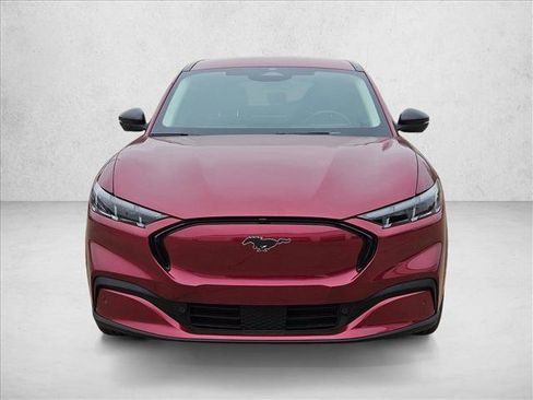 Used 2025 Ford Mustang Mach-E Premium image 2