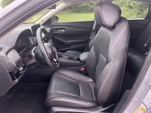 Used 2024 Honda Accord EX-L image 11