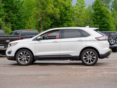 Used 2016 Ford Edge Titanium w/ Equipment Group 302A AWD/4WD image 8