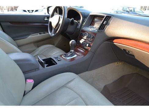Used 2009 INFINITI G37 x Sedan w/ Premium Pkg image 34