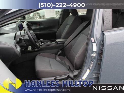 Used 2024 Toyota Prius LE image 11