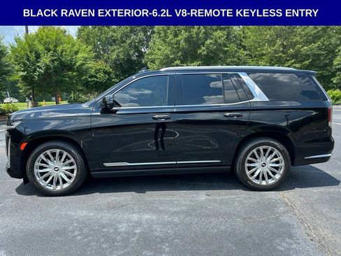 Used 2022 Cadillac Escalade Premium Luxury w/ Performance Package AWD/4WD image 13