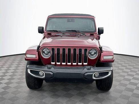 Used 2021 Jeep Wrangler Unlimited Sahara w/ Cold Weather Group AWD/4WD image 2