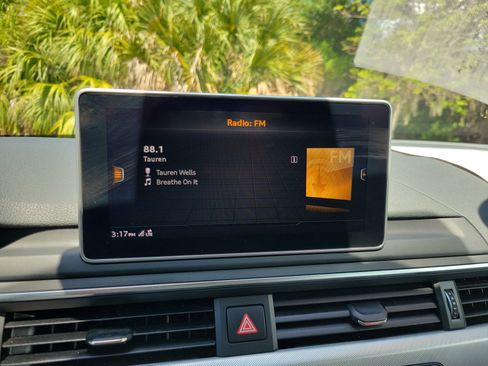 Used 2019 Audi A4 2.0T Premium Plus AWD/4WD image 22