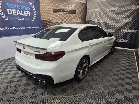 Used 2019 BMW M550i xDrive image 16
