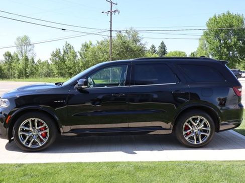 Used 2024 Dodge Durango R/T w/ Tow 'N Go Package AWD/4WD image 33