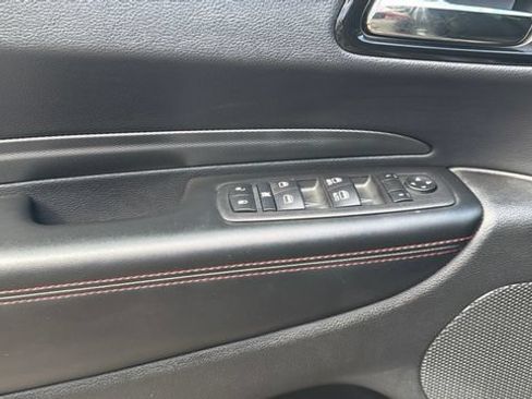 Used 2025 Dodge Durango GT RWD image 18