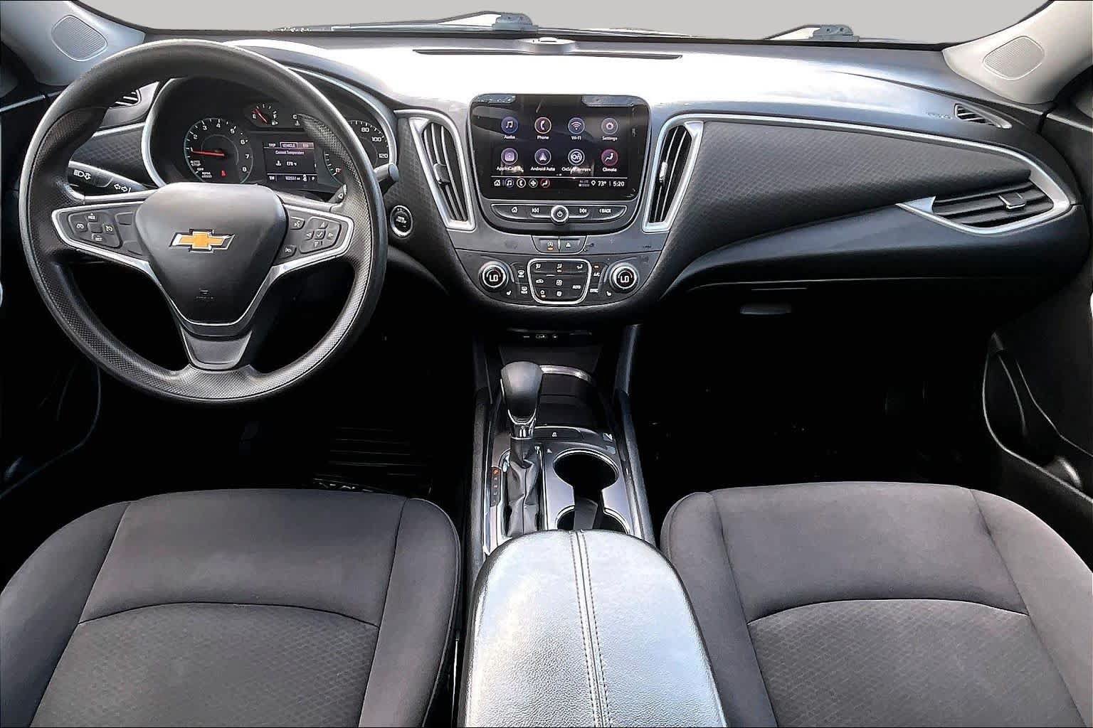 Used 2022 Chevrolet Malibu LT FWD image 16