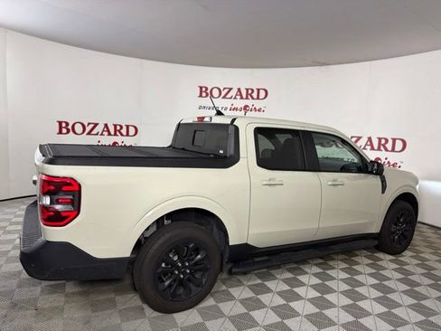 Certified 2024 Ford Maverick Lariat w/ Black Appearance Package FWD image 9
