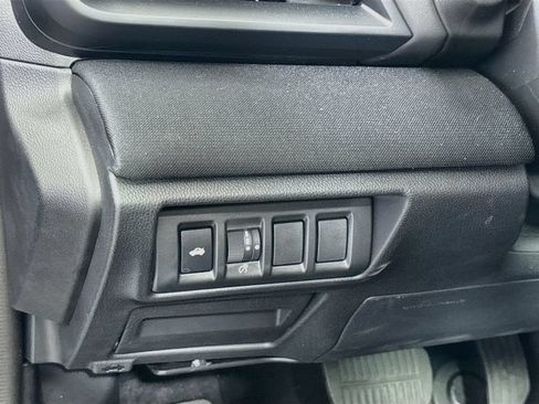 Used 2025 Subaru Legacy Premium AWD/4WD image 10