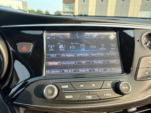 Used 2020 Buick Envision FWD image 12