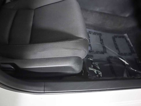 Used 2025 Honda Civic LX image 28