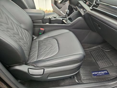 Used 2025 Kia Sportage X-Line w/ Premium Package AWD/4WD image 31