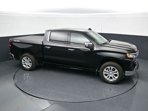Used 2024 Chevrolet Silverado 1500 LTZ AWD/4WD image 29