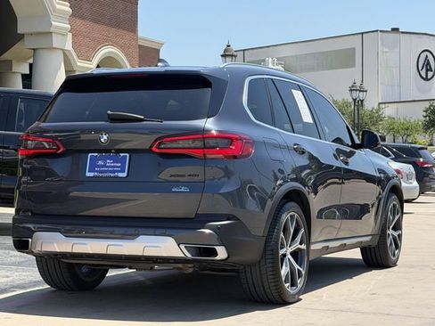 Used 2019 BMW X5 xDrive40i w/ Convenience Package AWD/4WD image 4