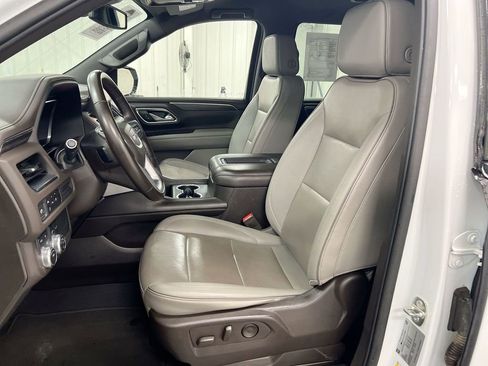 Used 2023 GMC Yukon SLT AWD/4WD image 19
