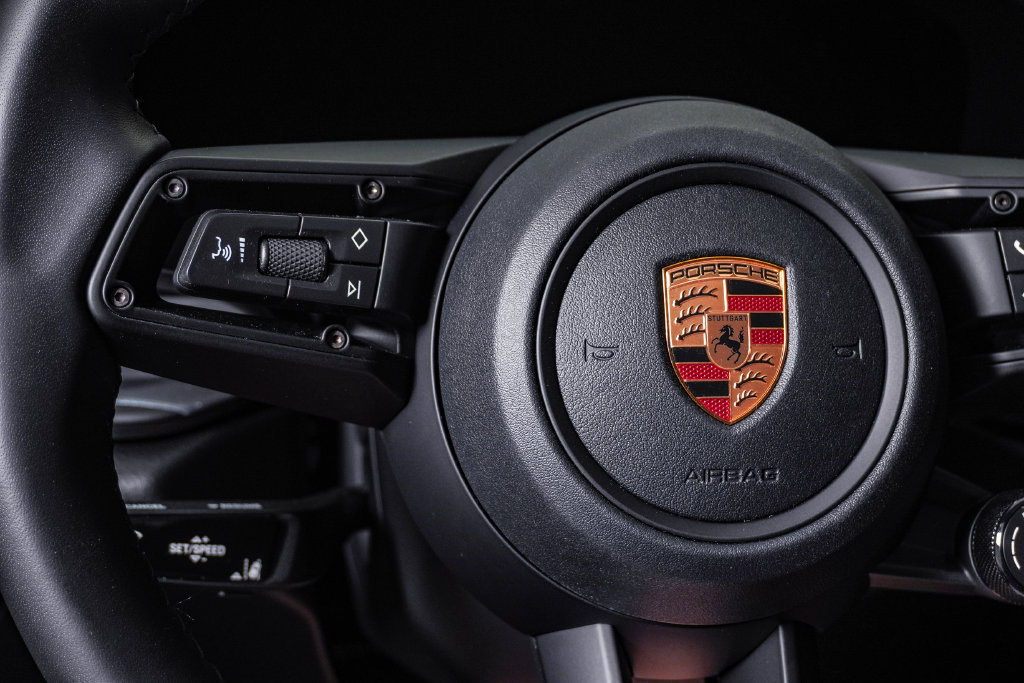 Certified 2026 Porsche 911 Carrera T RWD image 24