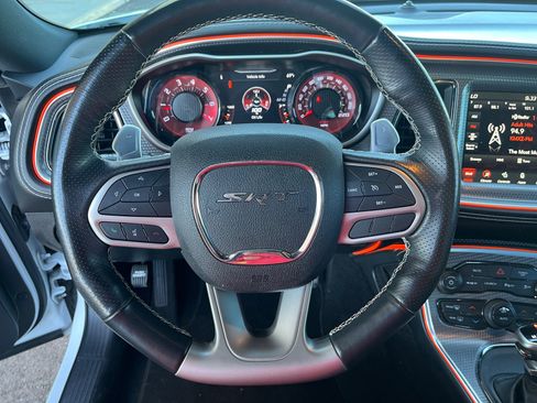 Used 2022 Dodge Challenger SRT Hellcat Redeye image 9