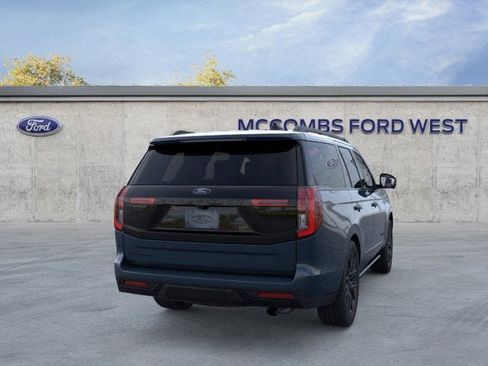 New 2026 Ford Expedition Platinum w/ Stealth Appearance Package image 8