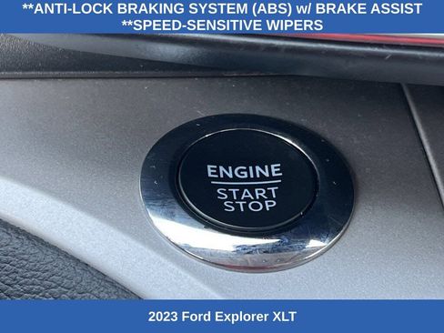 Used 2023 Ford Explorer XLT w/ Equipment Group 202A image 9