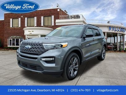 Used 2024 Ford Explorer XLT w/ Equipment Group 202A