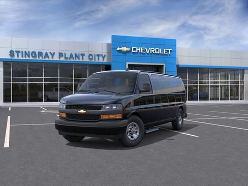 New 2025 Chevrolet Express 3500 LS RWD image 8