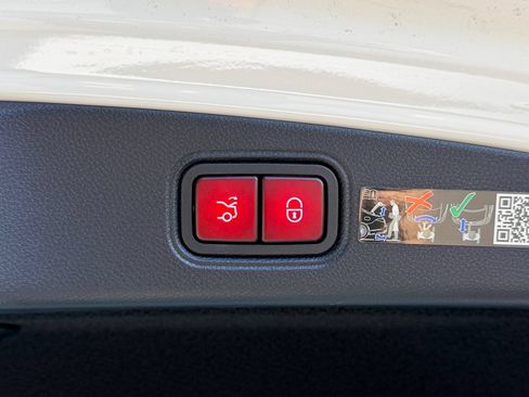 Certified 2022 Mercedes-Benz E 450 Coupe image 14