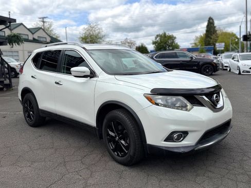 Used 2015 Nissan Rogue FWD image 4